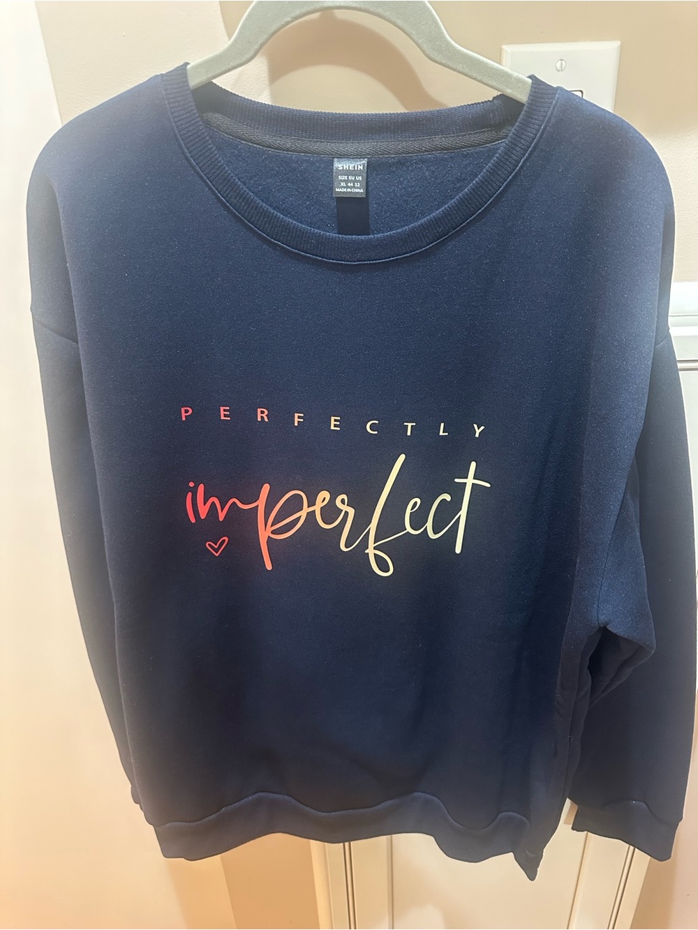 SHEIN Navy Crewneck Sweatshirt with Red-to-Cream Gradient Script